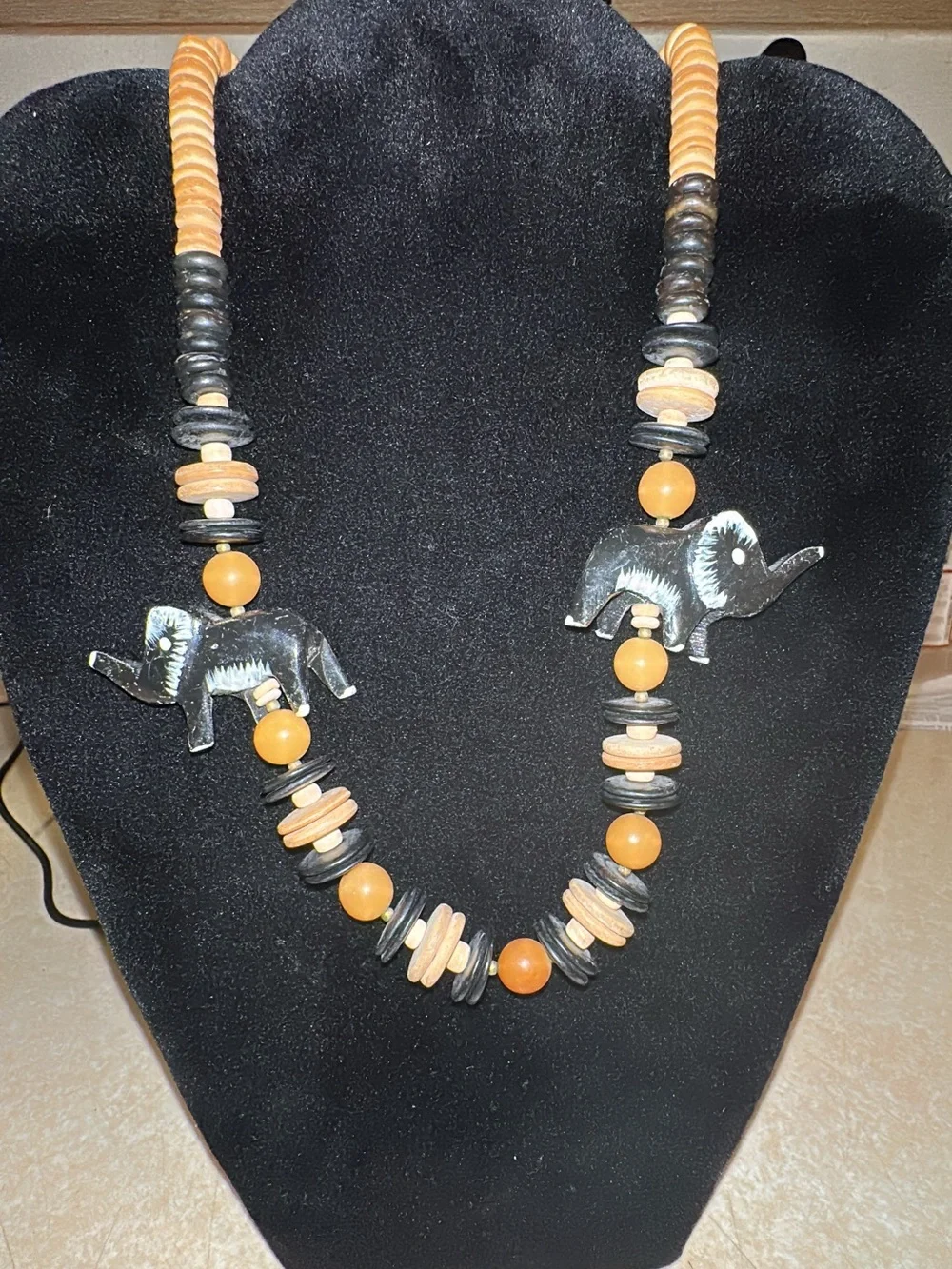 Vintage Handcrafted Elephant Pendant Necklace - Black & Tan Beads